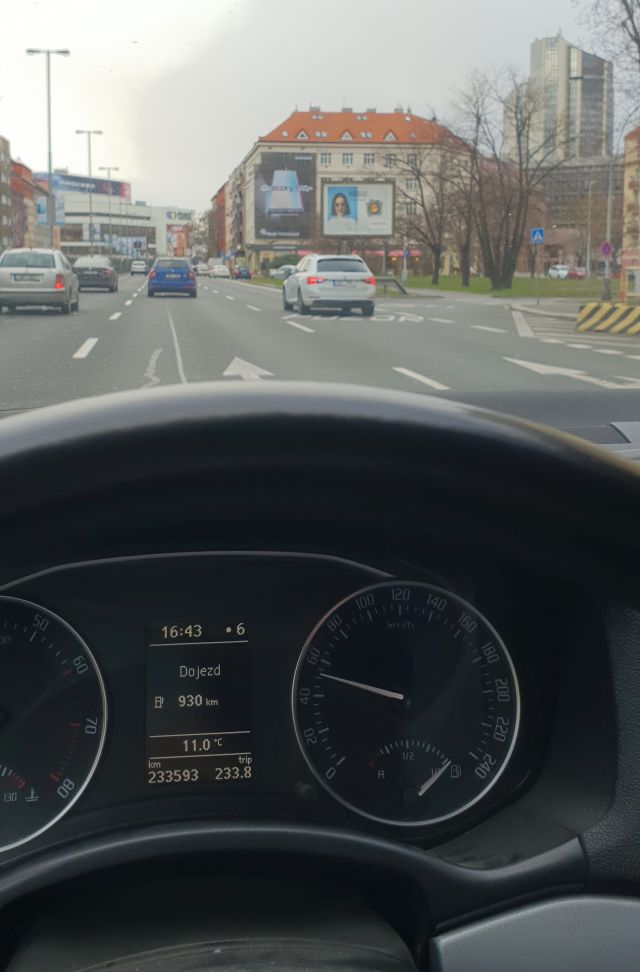 s10